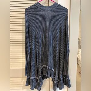 Altar’d State Ribbed Asymmetrical Hem Tunic